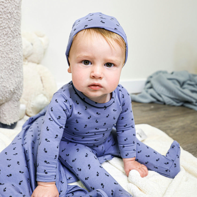 Winter Berries Round Neck Long Sleeve Footie
