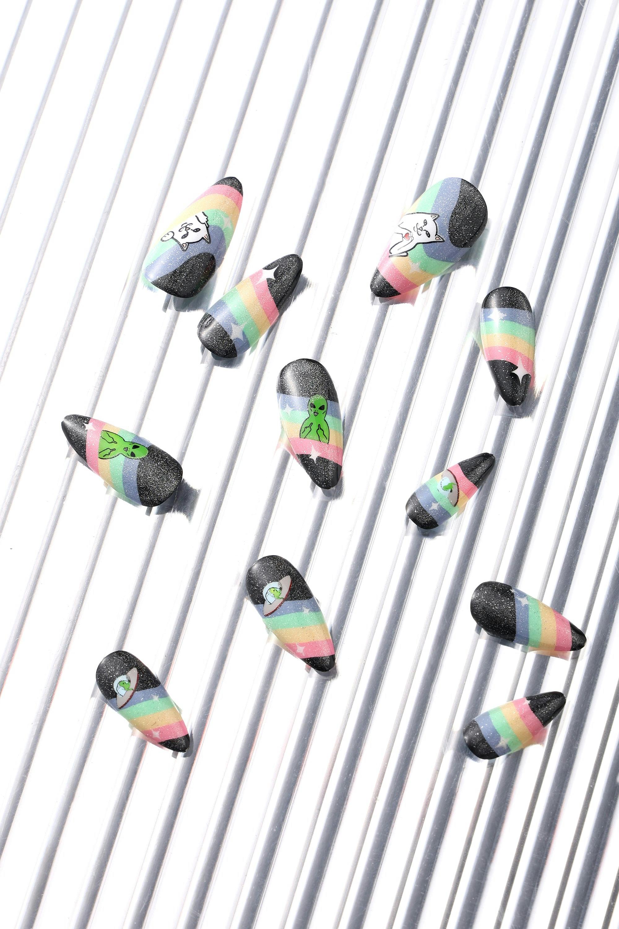 SPACED OUT - Ripndip Press-on Nails
