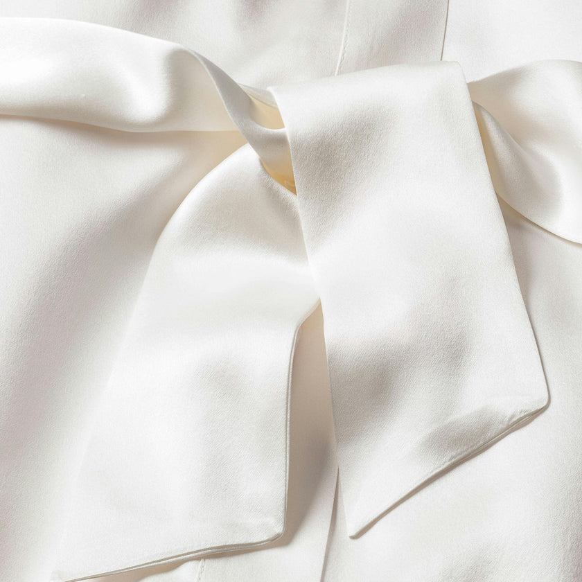 Women's Silk Lace Robe in White