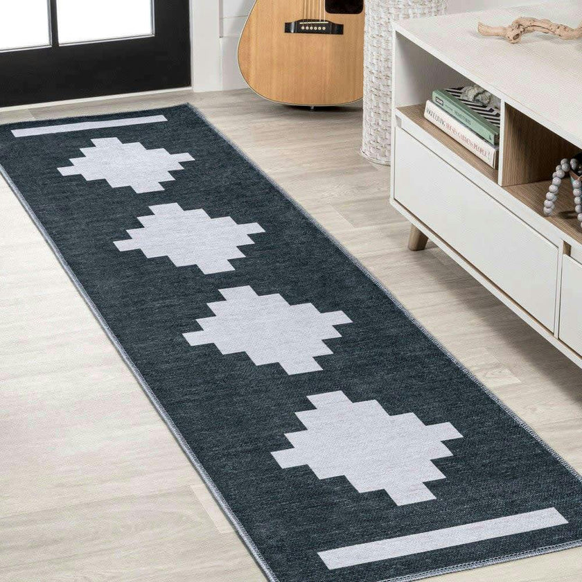 Adriel Geometric Tribal Medallion Machine-washable Area Rug