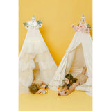 Amelia Play Tent