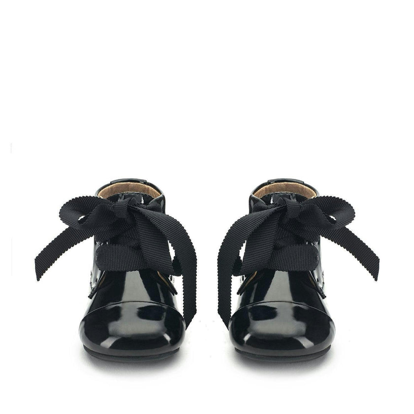 Jane PL Black