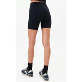 Airweight High Waist Short - Black