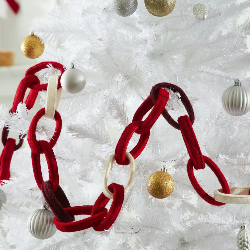 Hand Felted Wool Christmas Garland and Bunting - Loop Chain Red - 6'