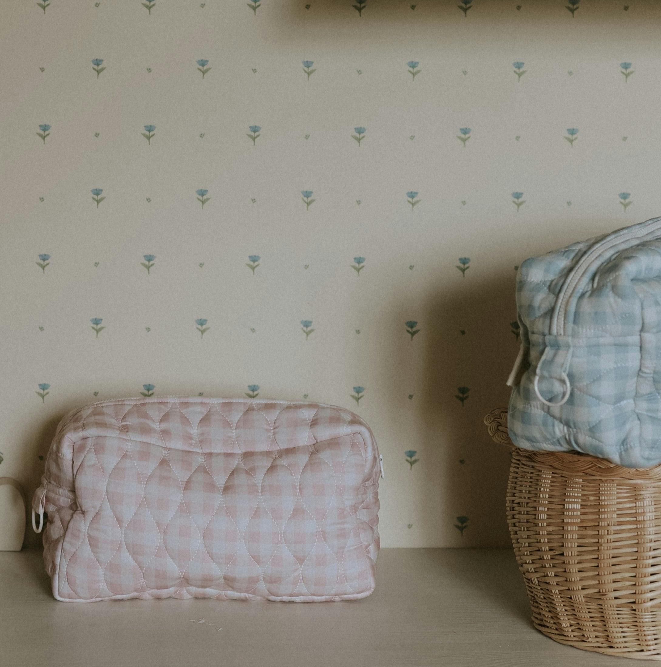 Toiletry Pouch Picnic Gingham Pink