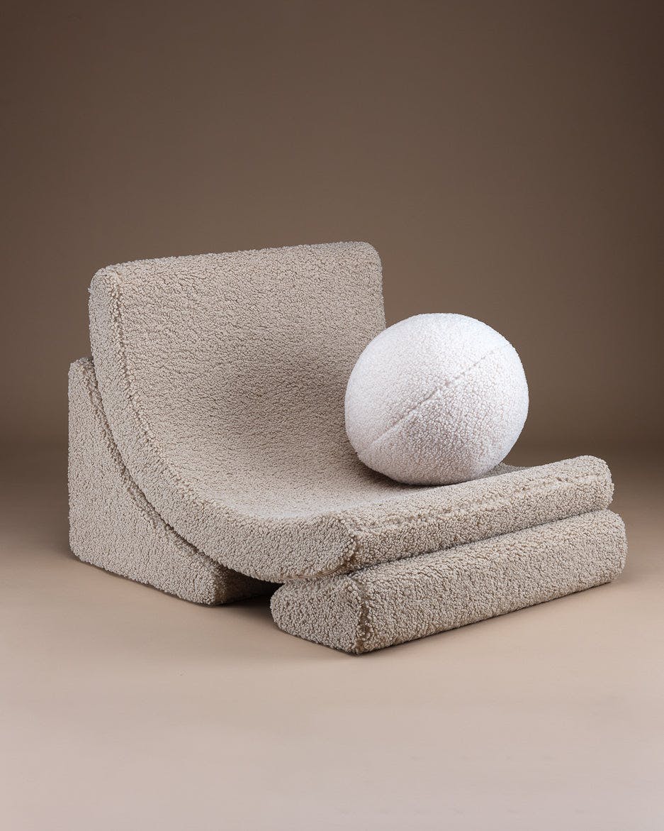 Biscuit Moon Chair