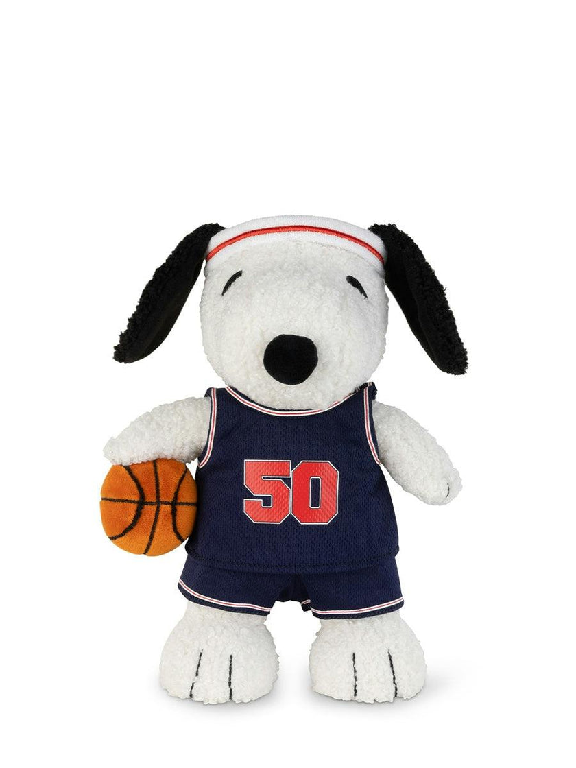 Basketball Snoopy - 9"