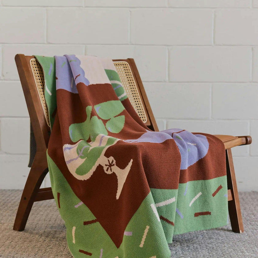 Cocktail Cat Knit Blanket