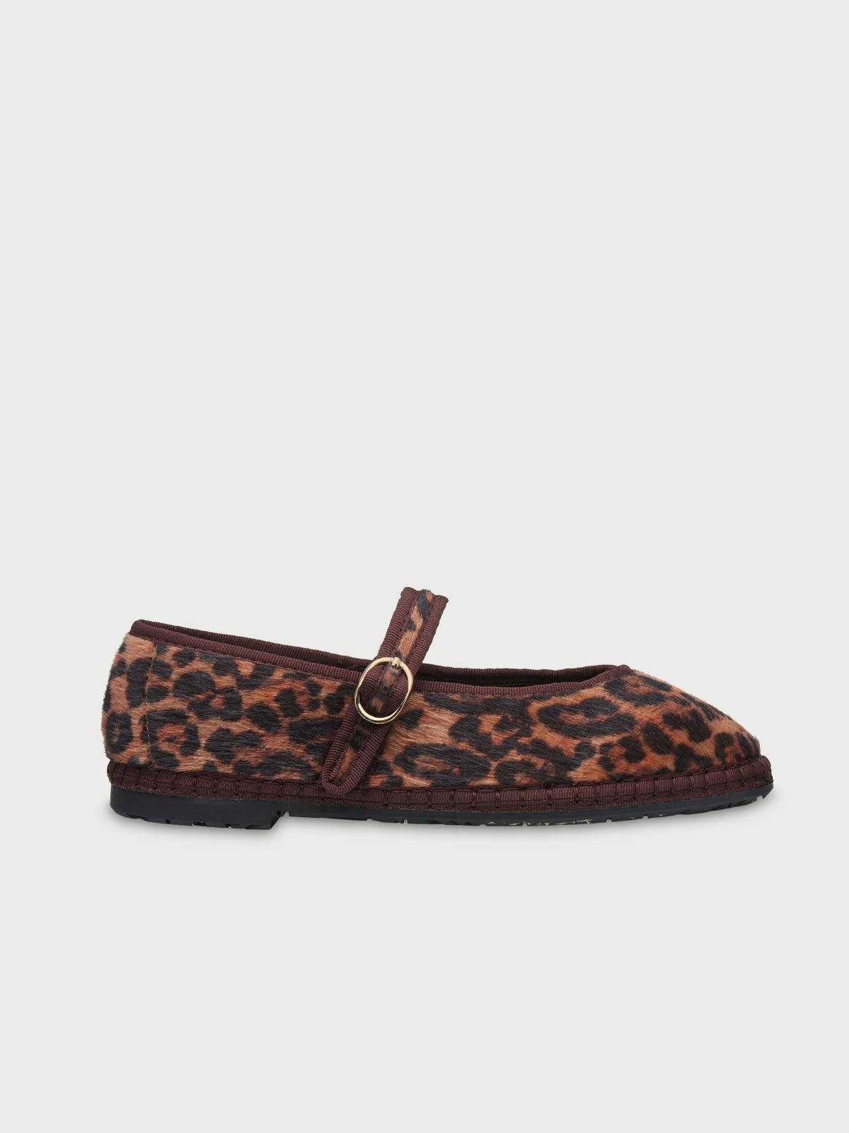 Pierre Feline Brown