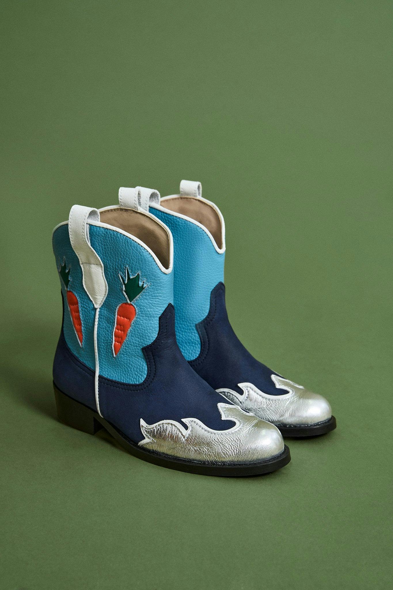 CARROT BOOT