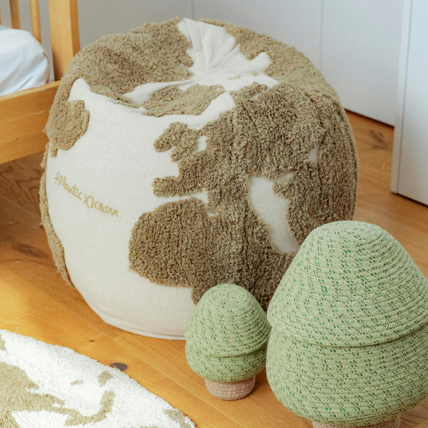 Pouf World Map Rugcycled