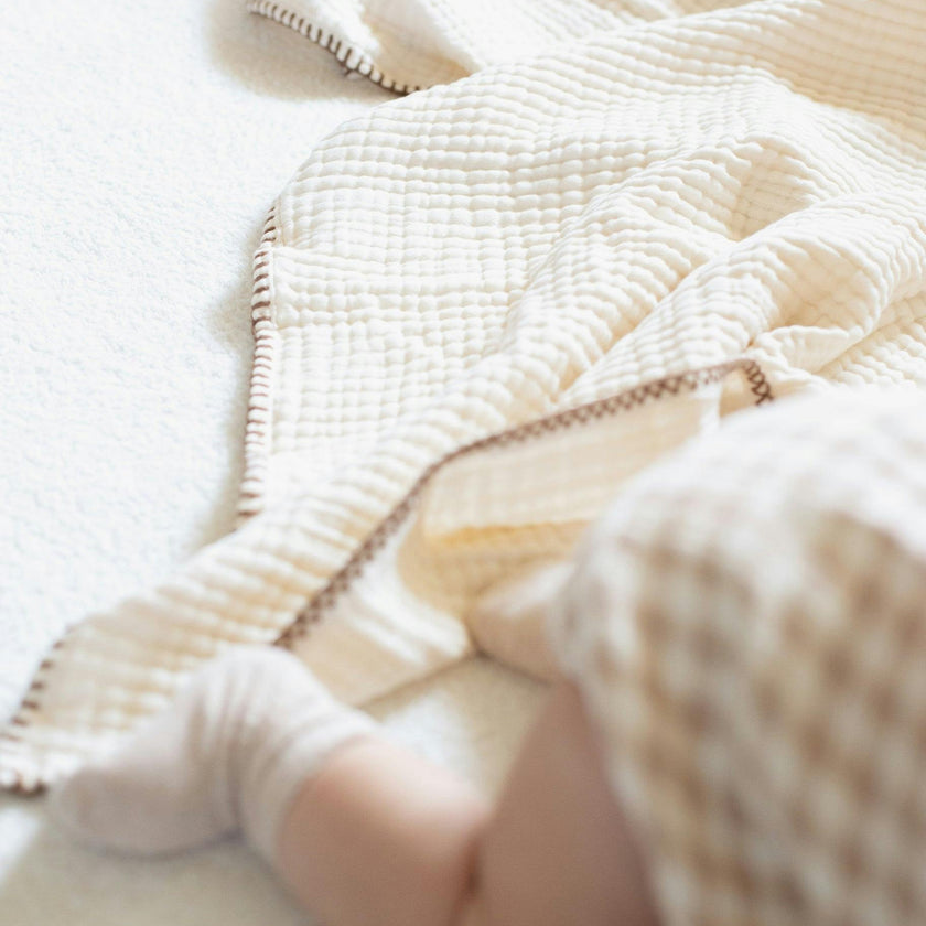 4 Layer Muslin Blanket (Brown, Pink)