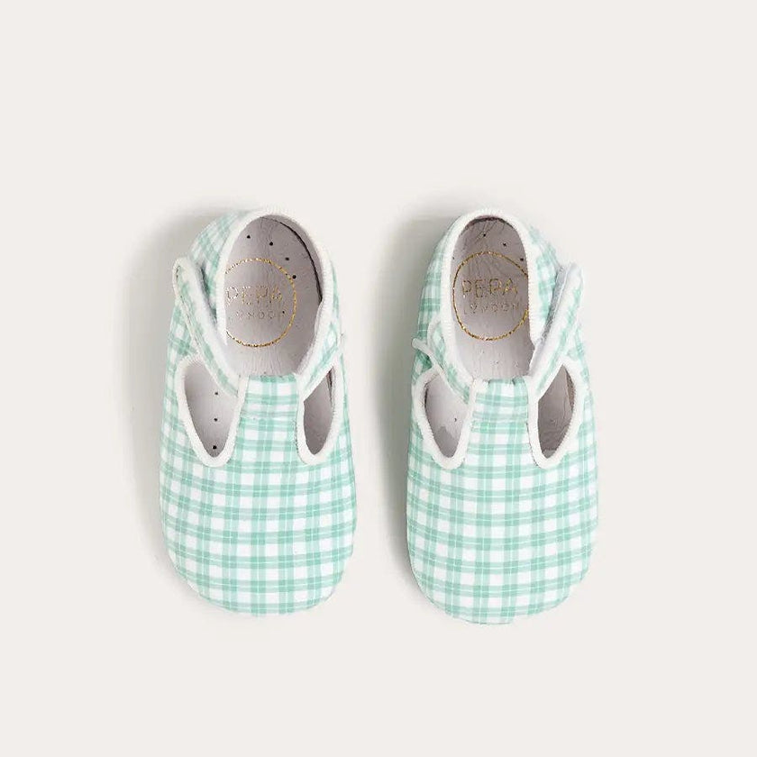 Lucas Check T-Bar Pram Shoes in Green (17-20EU)