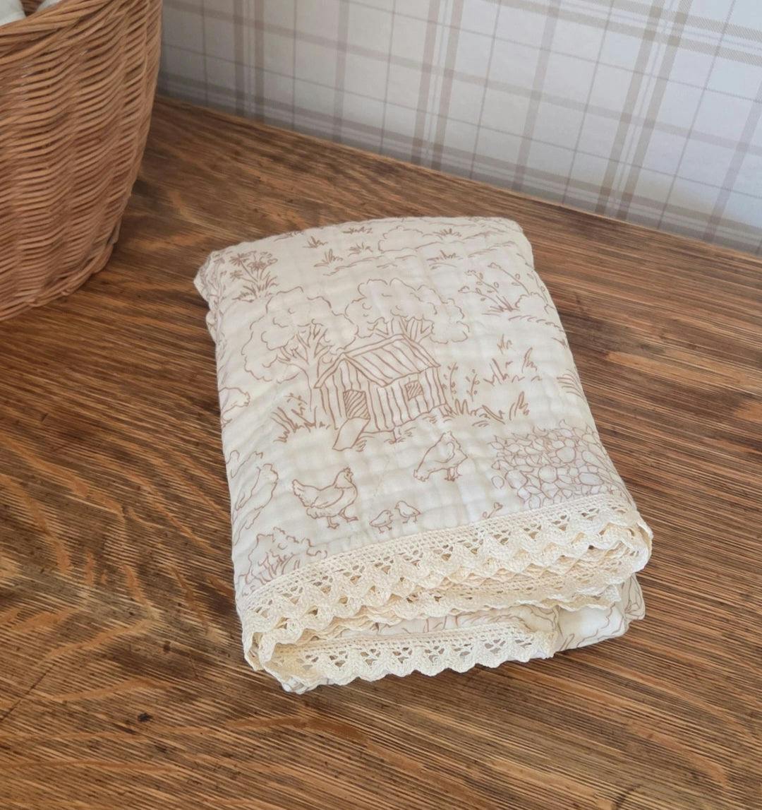 Ida Homestead Toile De Jouy QUILTED 6 Layer Gauze Blanket
