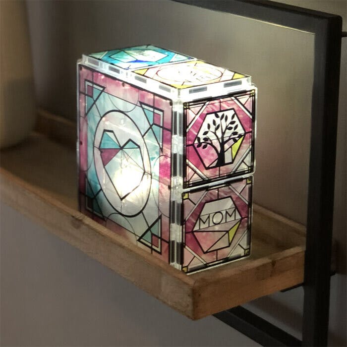 Magna-Tiles® Love For Mom Luminary