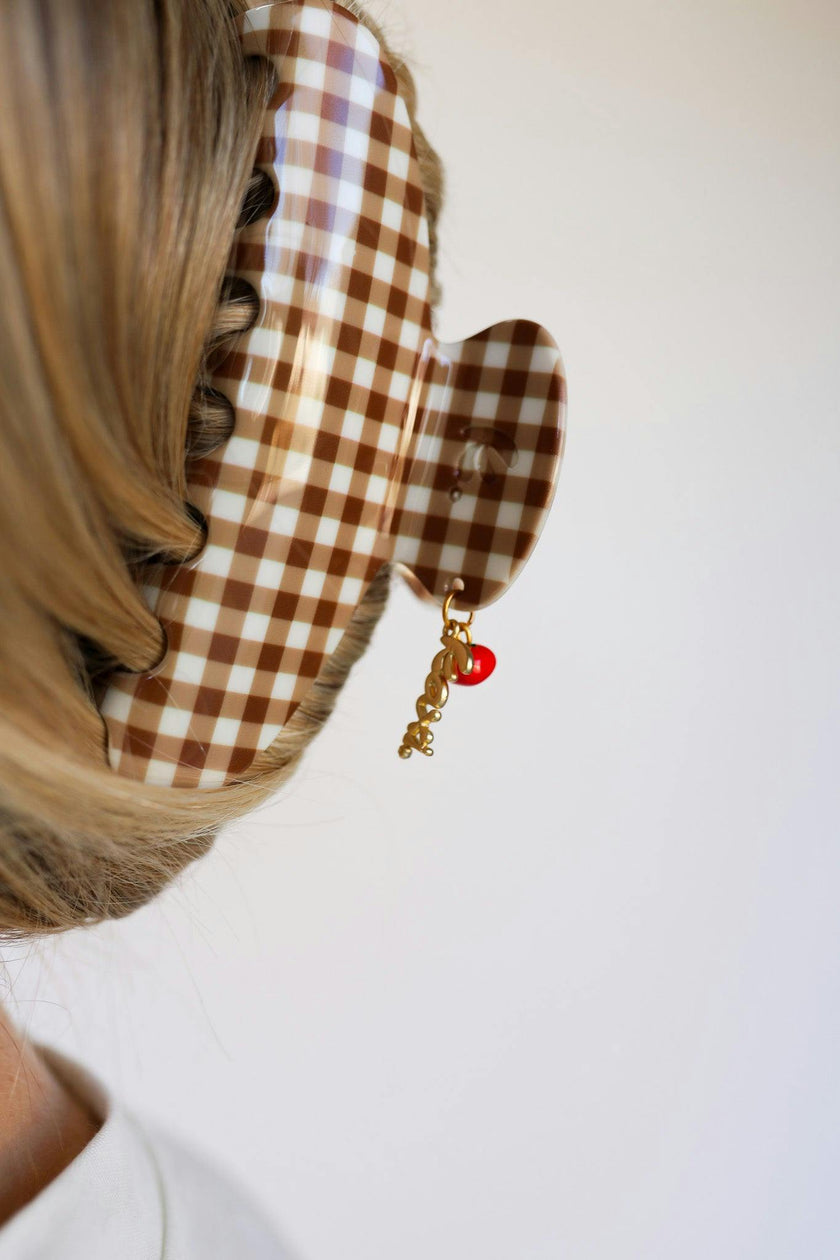 BROWN GINGHAM TOMATO CHARM CLAW