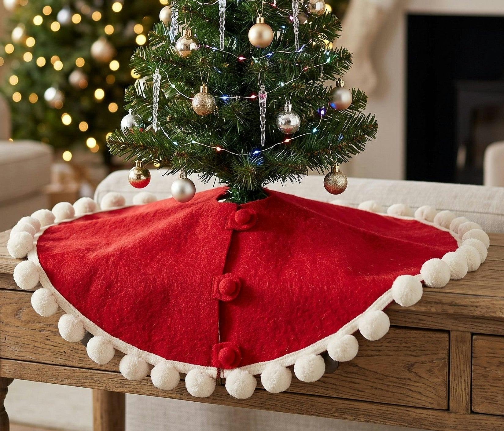Handmade Pom Poms Red Hand Felted Wool Mini Christmas Tree Skirt 26