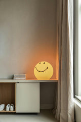 Mr Maria Smiley High Light