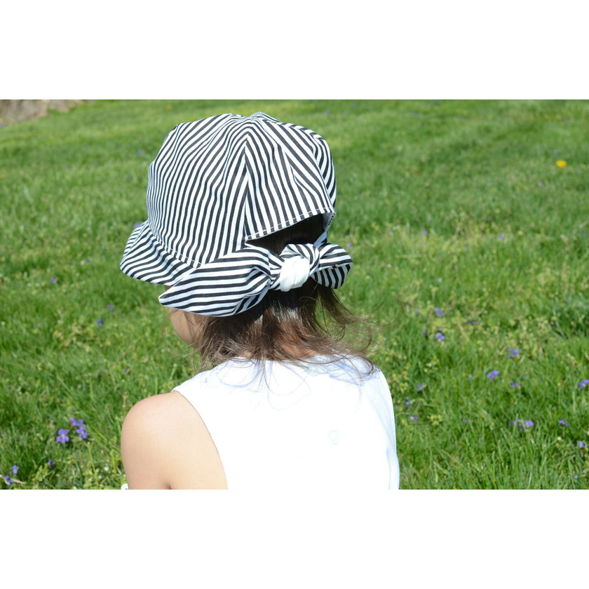 Sun Bonnet, Stripes