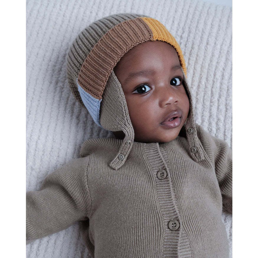 Chunky Ribbed Knit Chin Strap Snap Earflaps Elastic Fit Beanie