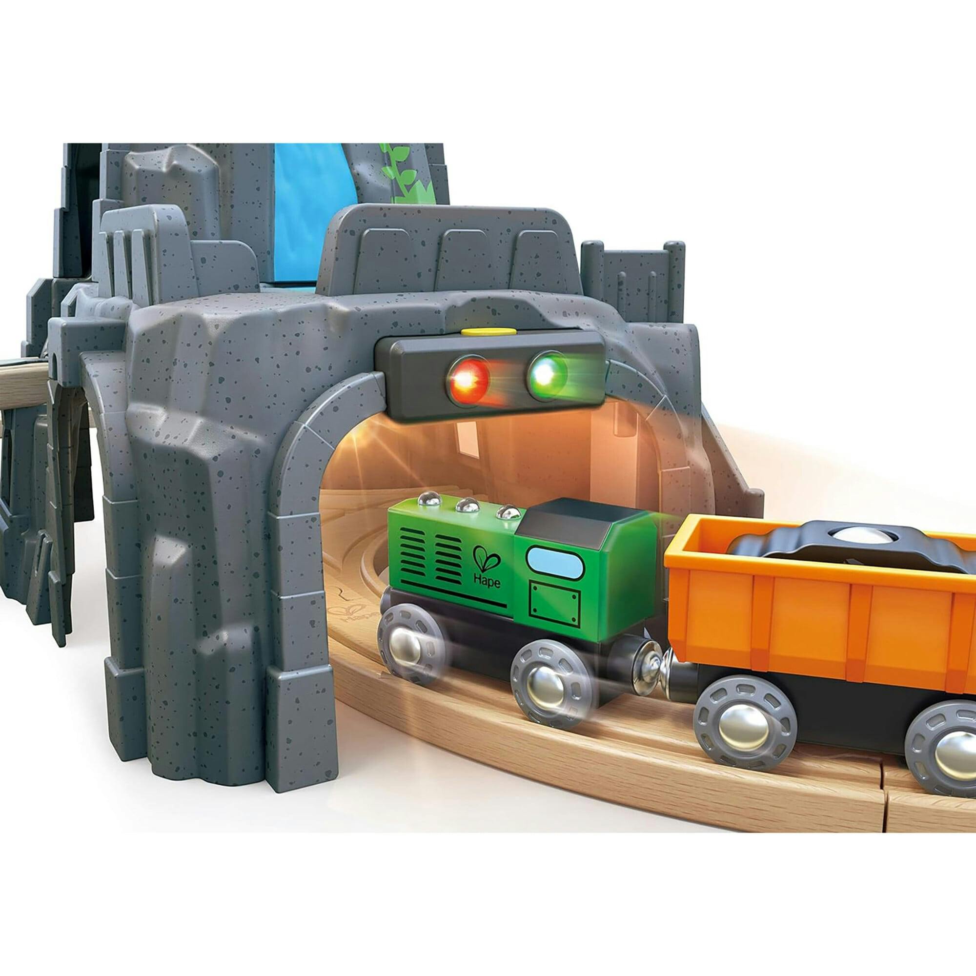 Hape: Light & Sound Mountain Tunnel Set&nbsp;- Rock Mountain Formation & Train Track