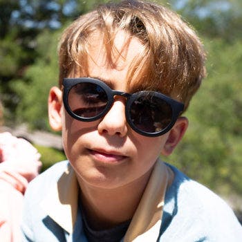 Classic | Sustainable Sunglasses | Plant-Based Bendable Polarized - Teen | 9-14 Y | Black