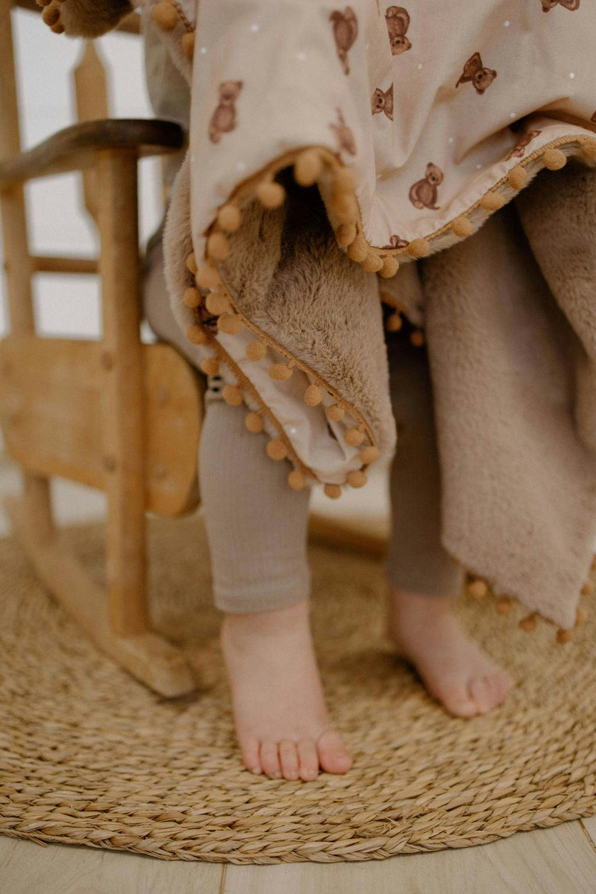 Pompom Blanket
