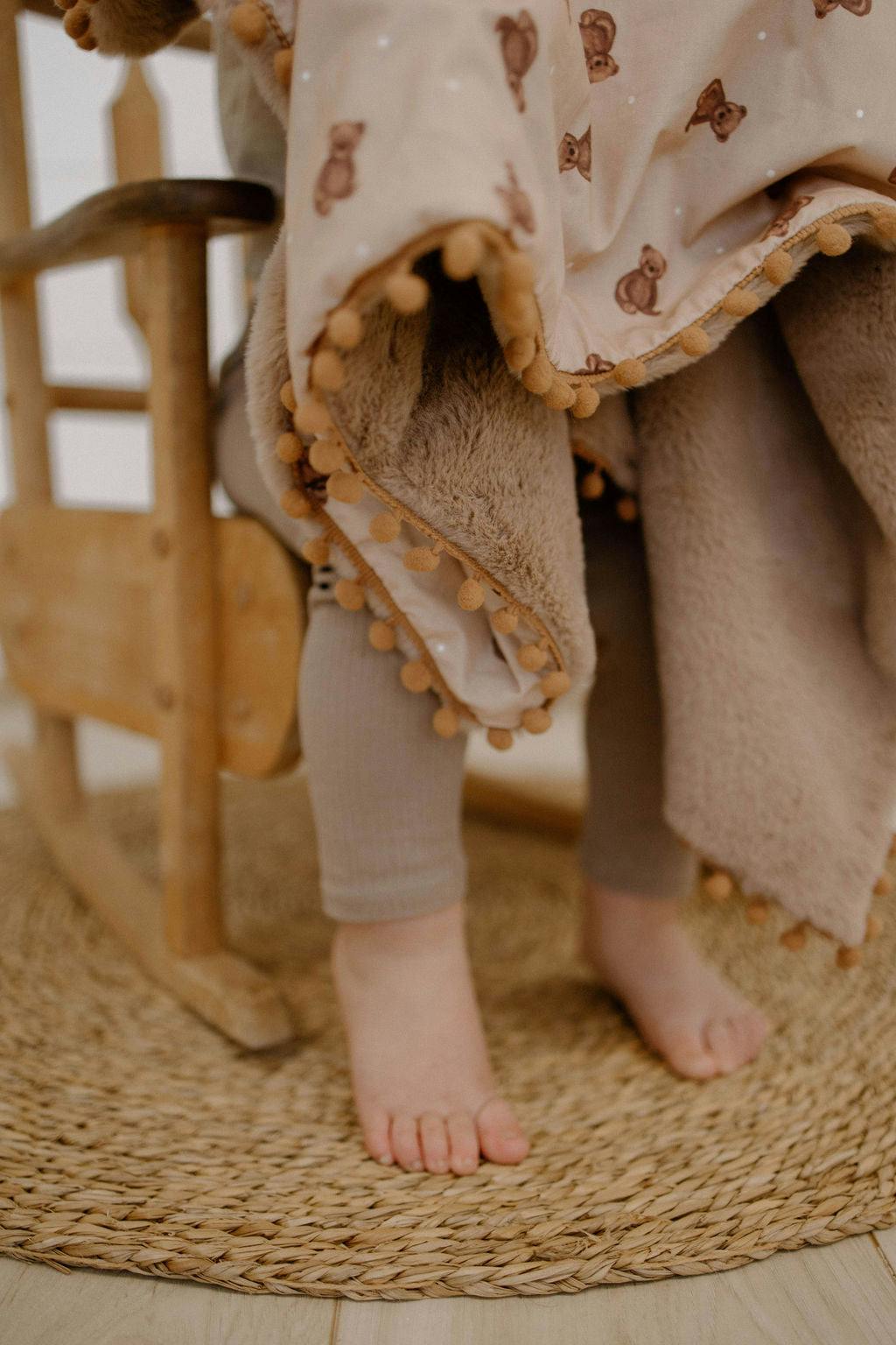 Pompom Blanket