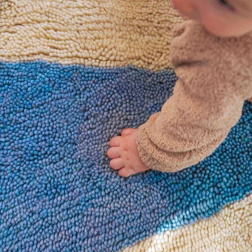 Beach Ball Washable Round Wool Rug