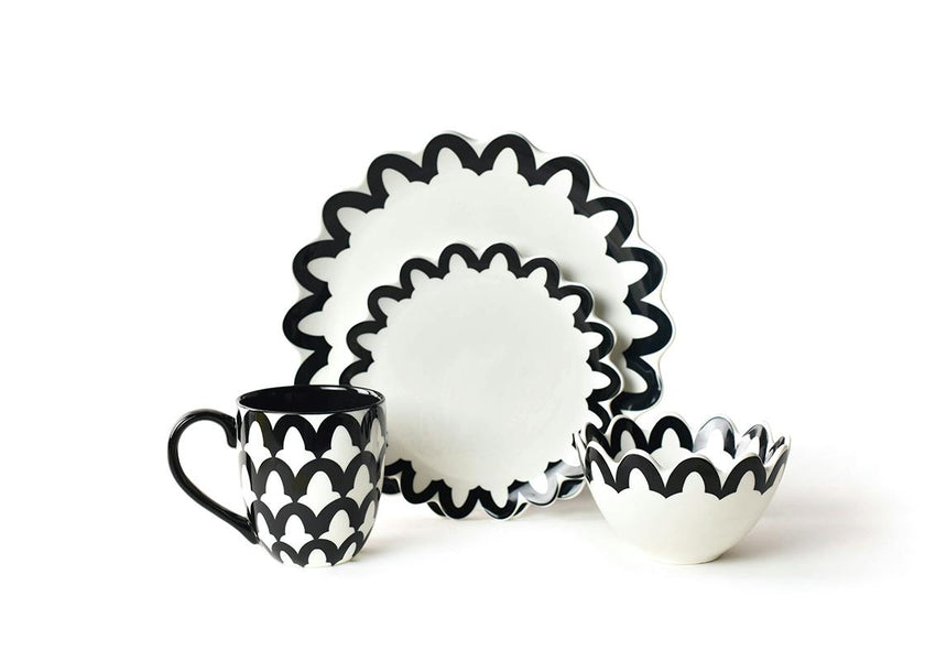 Black Arabesque Scallop 4 Piece Place Setting