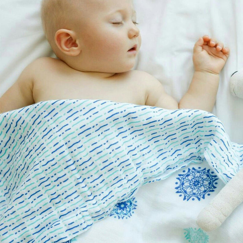 Organic Muslin Four-Layer Reversible Snug Blanket