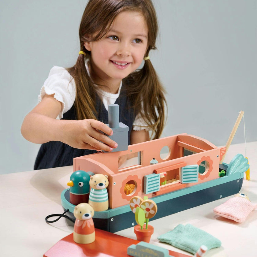 Little Canal Boat