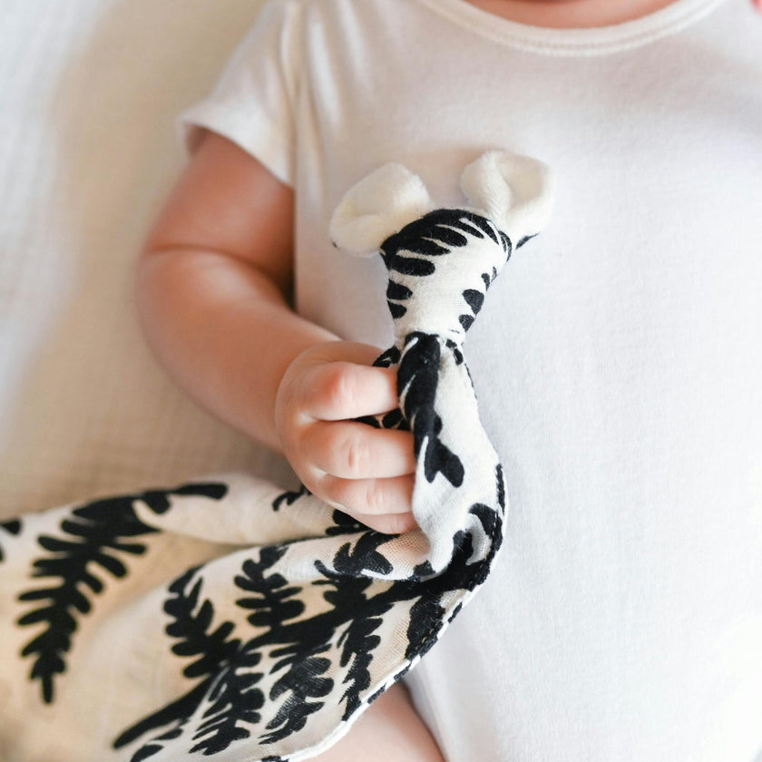 Fern Print Double Lay Knotted Muslin Lovey
