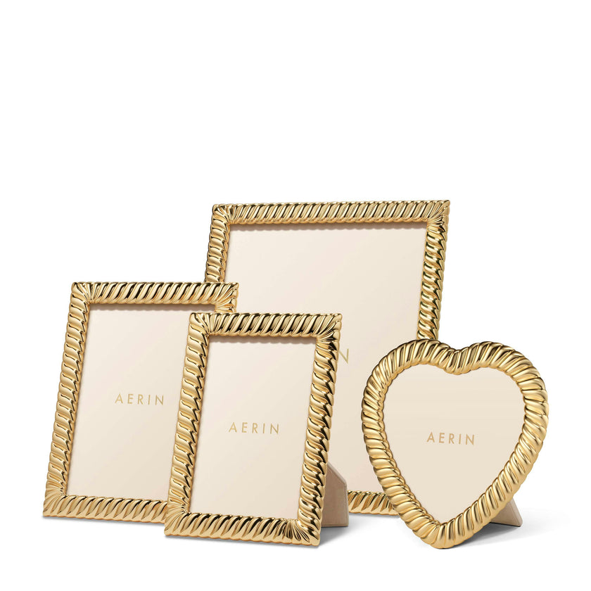 Loretta Heart Frame