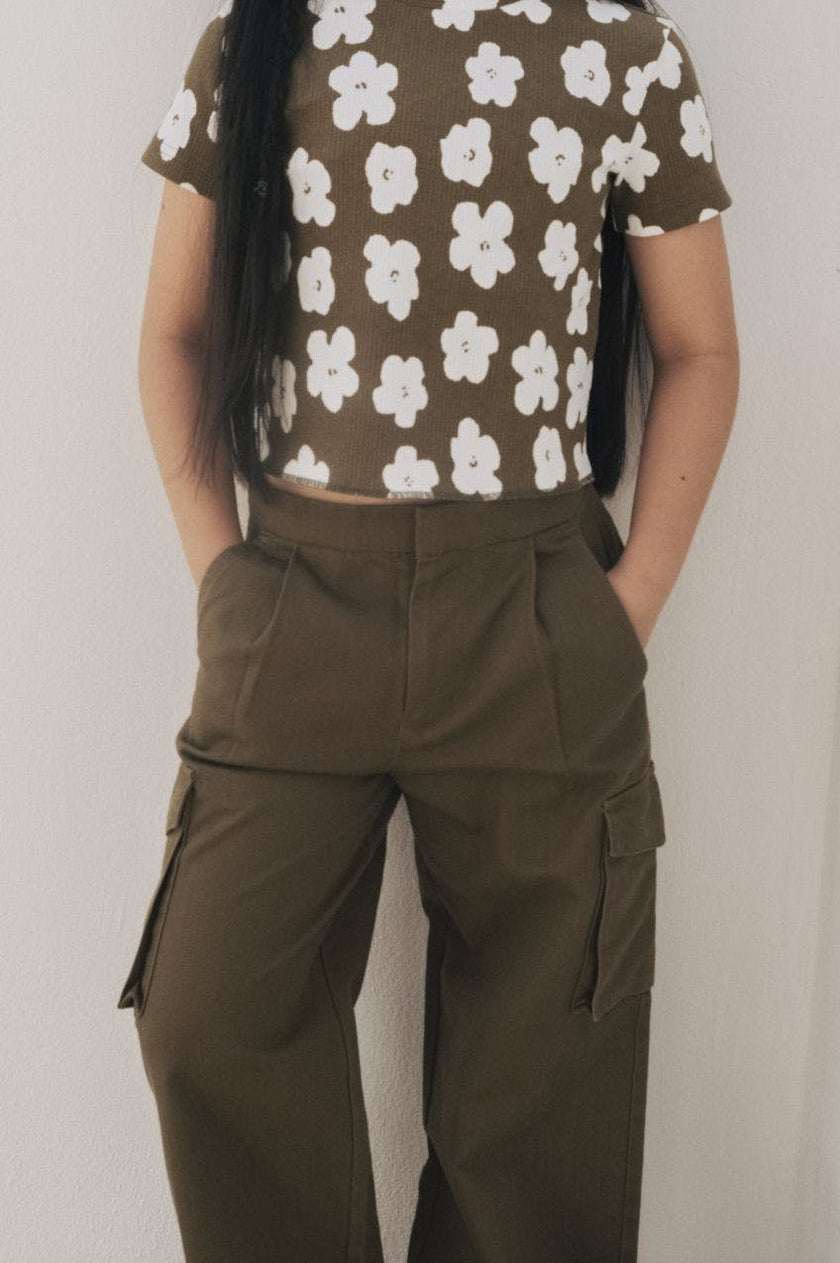 Organic Cotton Wide Leg Cargo Pant