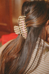 GIRLHOOD OVERSIZED CLAW (2 STYLES)