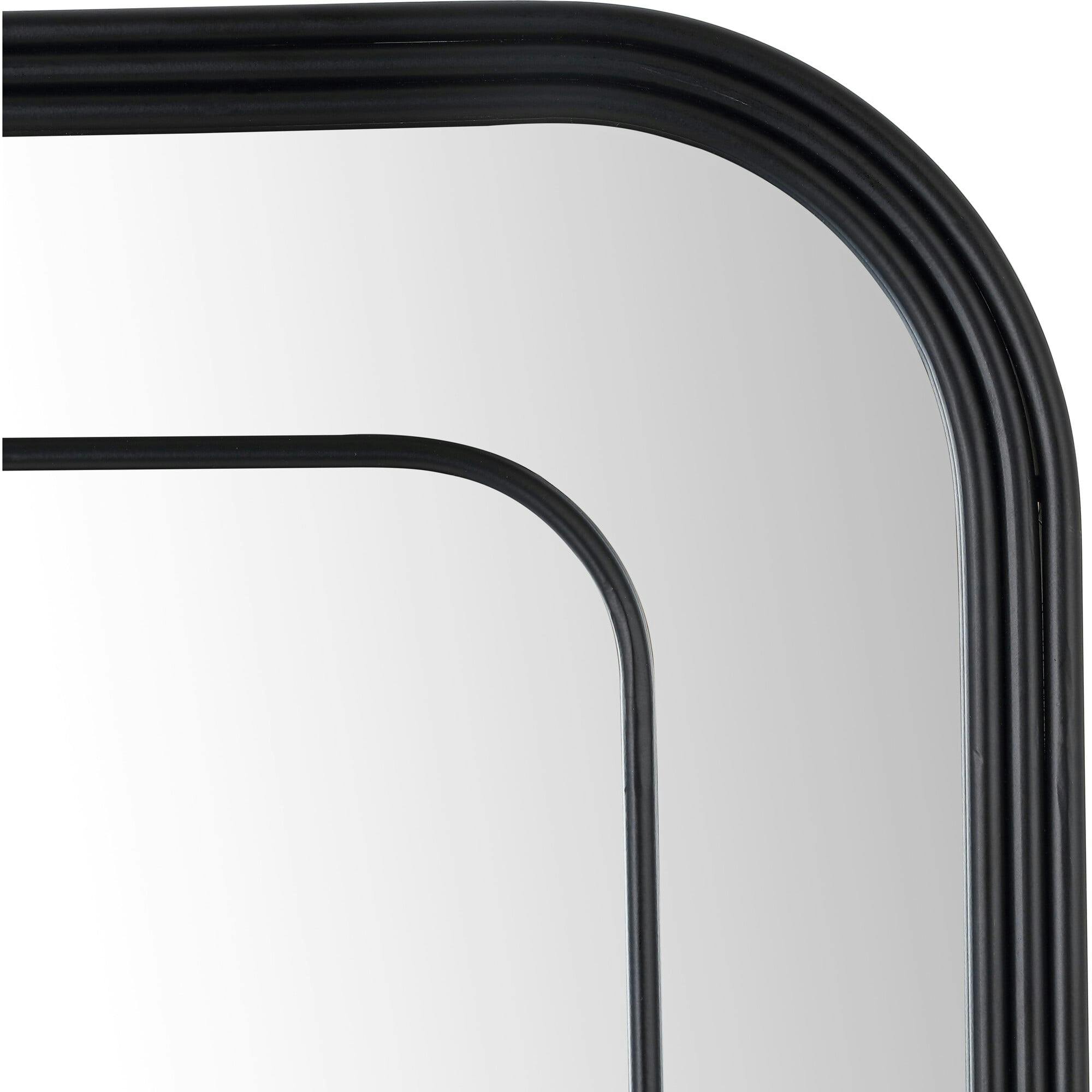 Silter Mirror