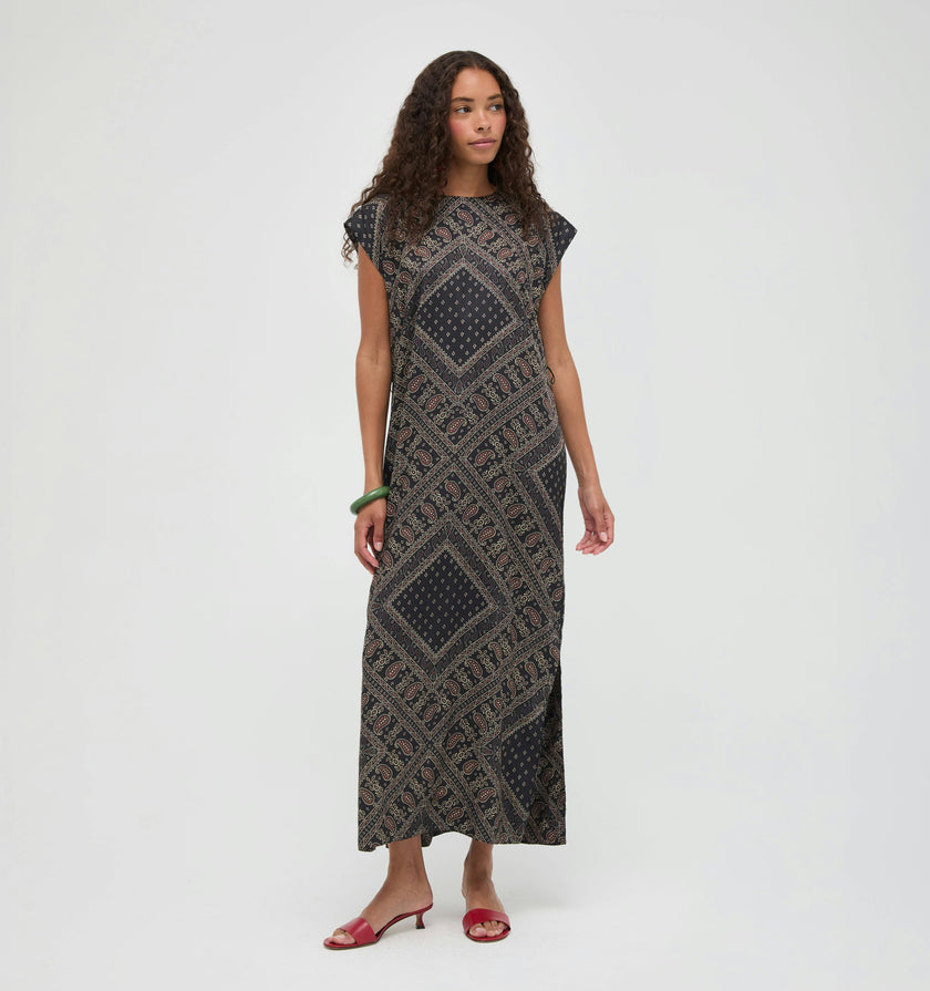The Dris Dress - Carnaby Scarf Black