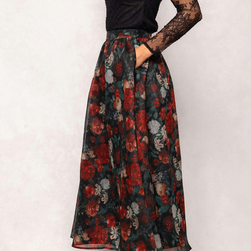 Vanessa Skirt in Midnight Roses