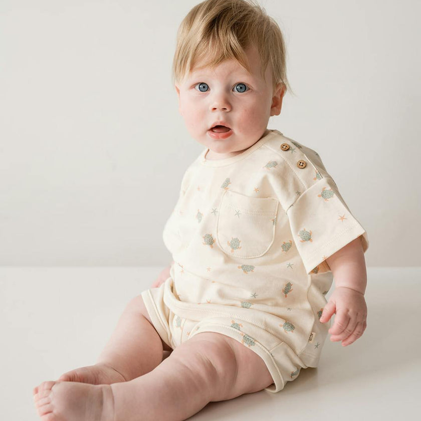 Noah Tee in Turtles