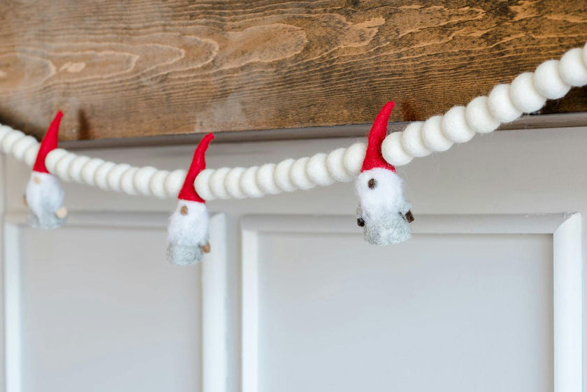 Gnomes Garland