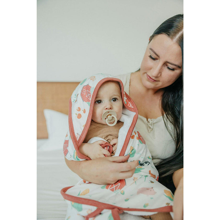 Farmstead Hooded Towel