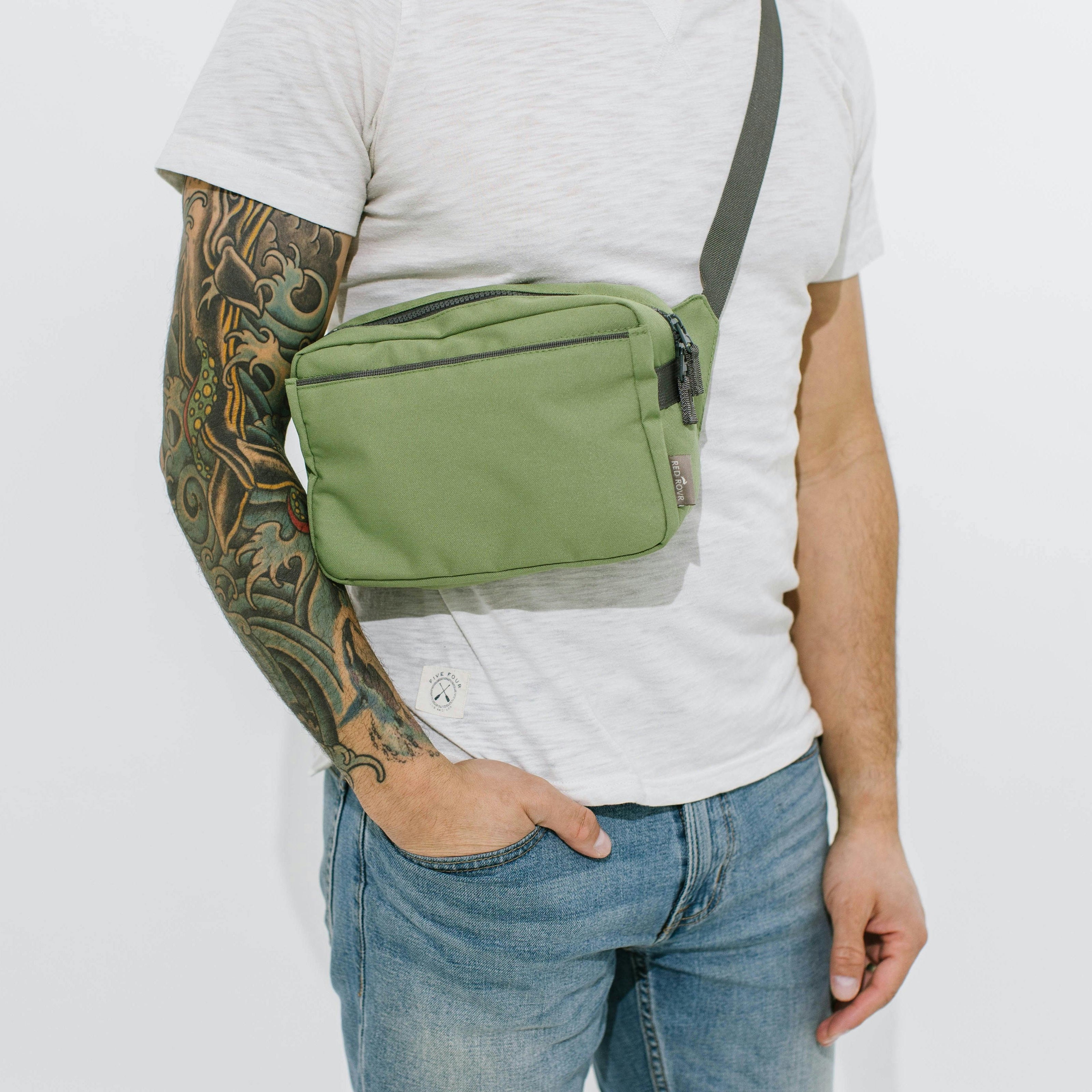 Red Rovr Joey Belt Bag - Moss