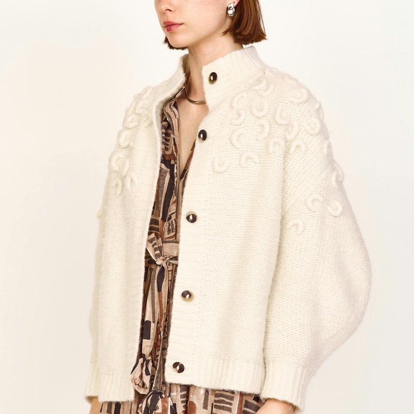 Cusco Croissant Cardigan in Ivory