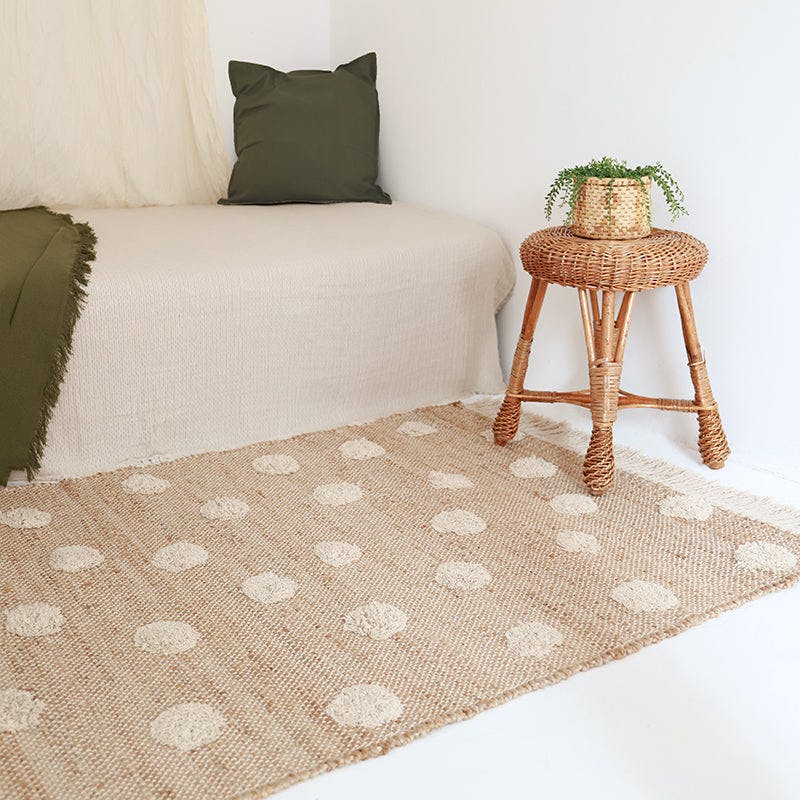 Nop Jute & Cotton Polka Dot Fringed Rectangular Rug