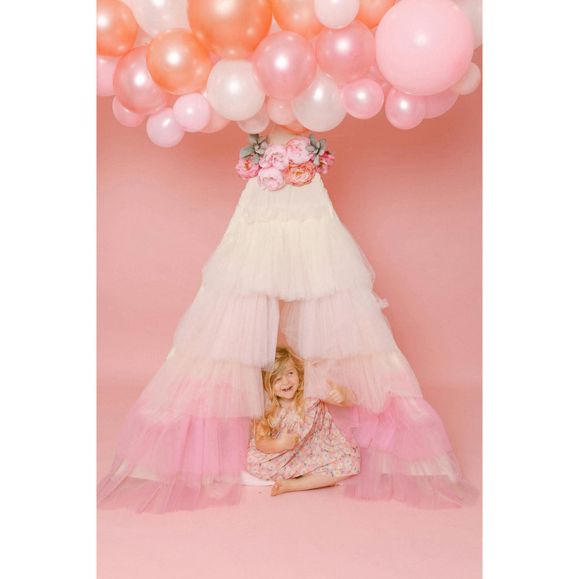 Ruffled Tulle Play Tent