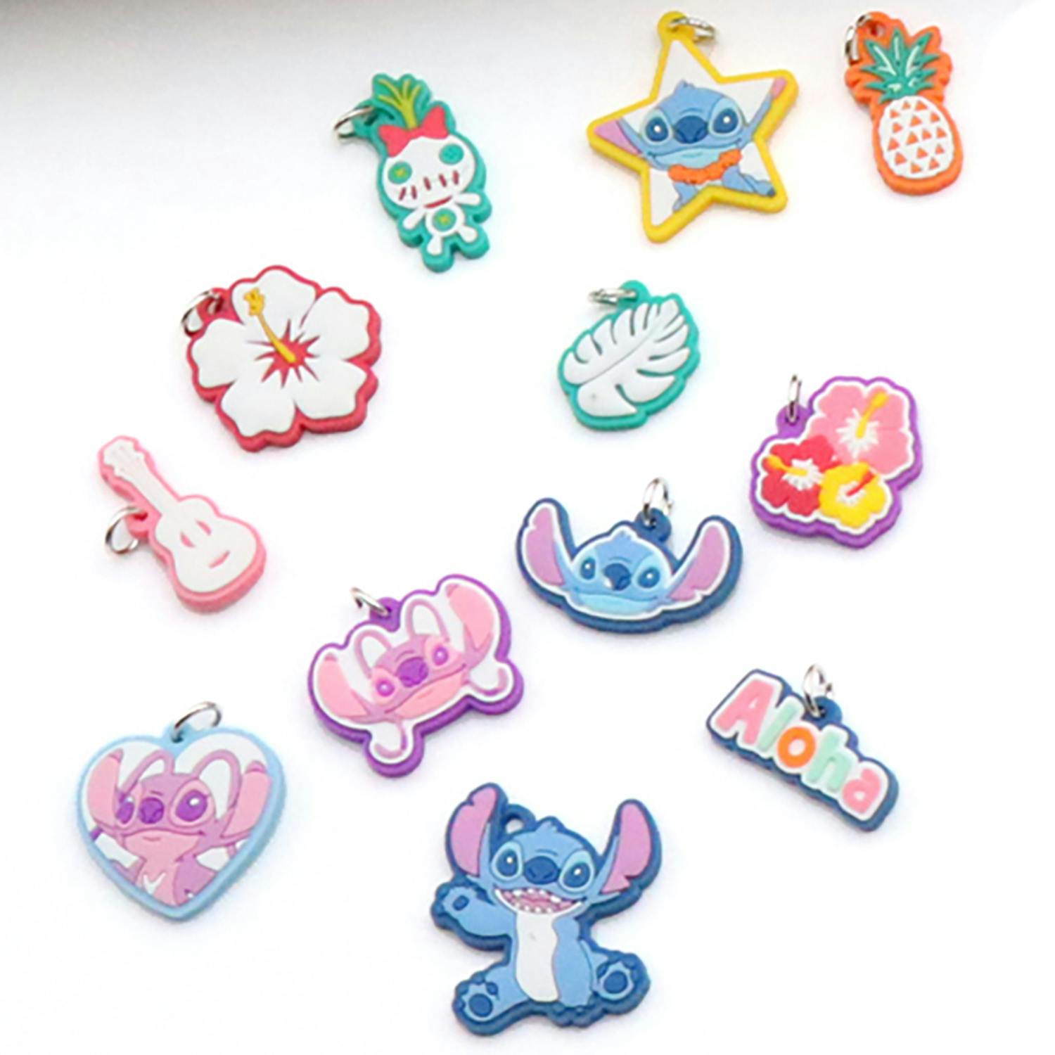 Jewelry Activity Set: Glow-In-The-Dark - Disney Stitch