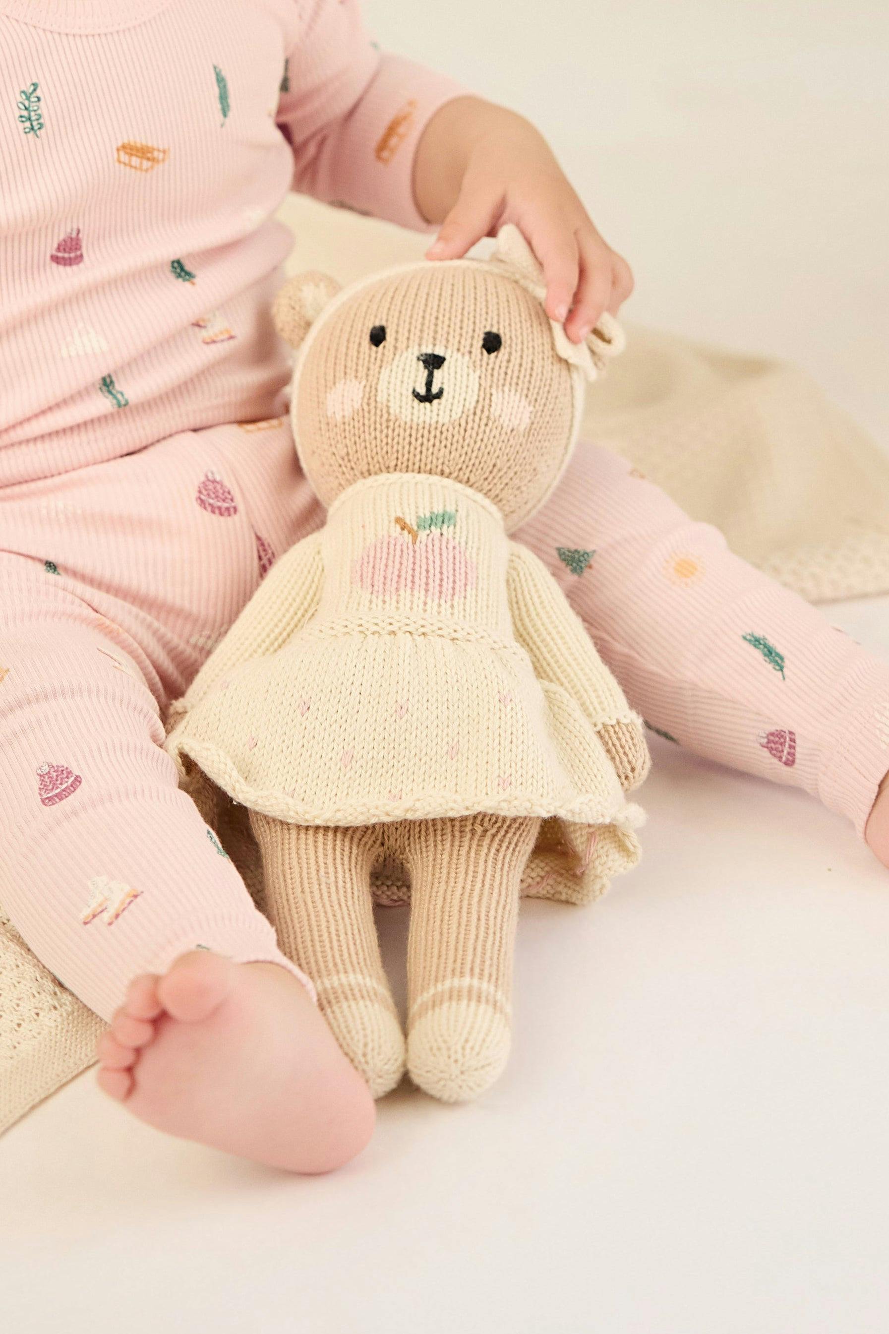 Emma the bear with apple 11