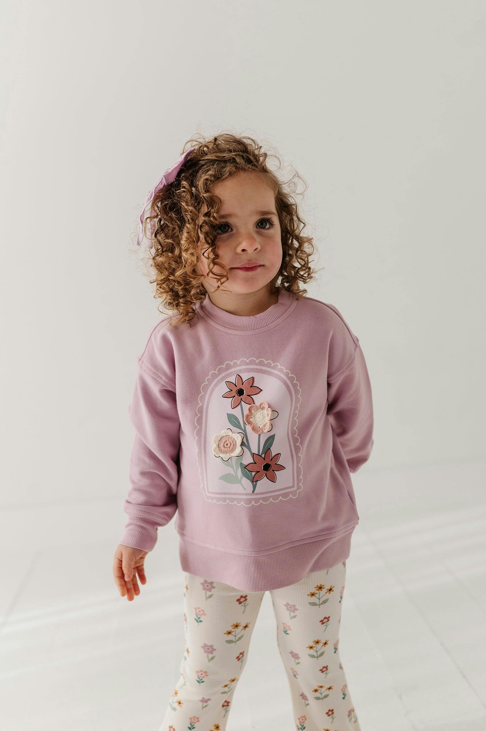 Girls Boxy Sweatshirt in Crochet Flower