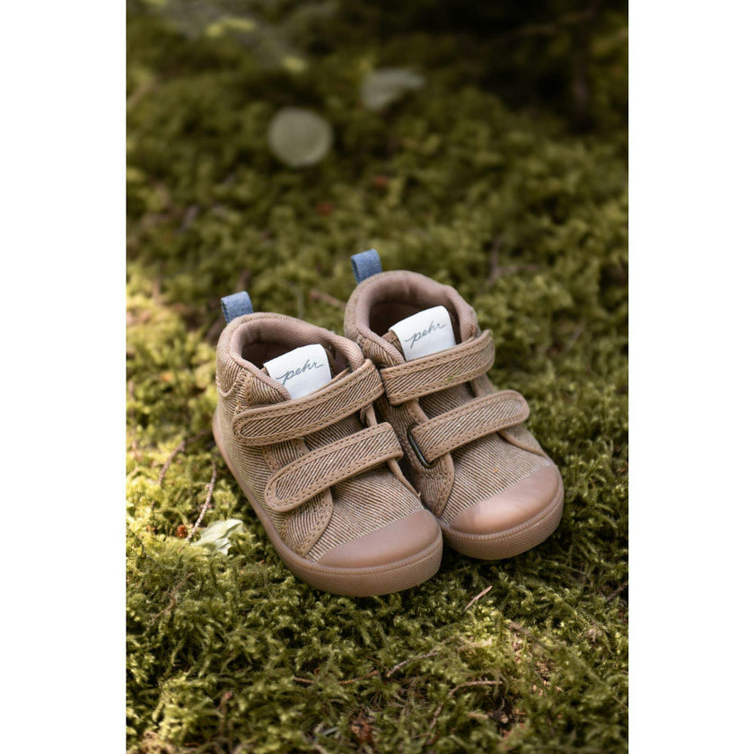 Field Trip Sneaker, Brown